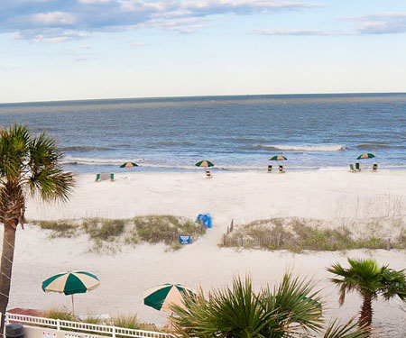 DeSoto Beach Hotel Cam - Tybee Island