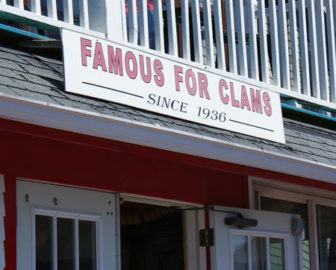 Flo's Clam Shack Cam