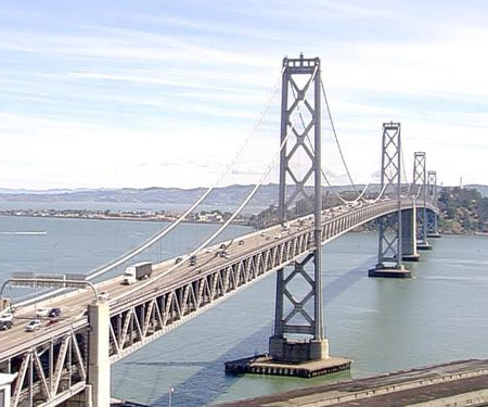 Live San Francisco Bay Bridge traffic cam from ABC7