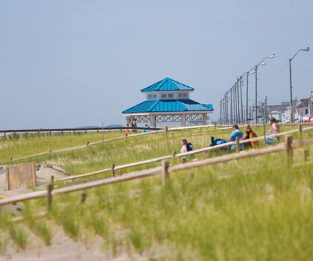 Sea Isle City Beach & Boardwalk Cam