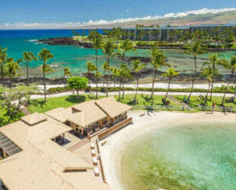 Live webcam Waiulua Bay and Kohala Mountain Lagoon Tower Hilton Waikoloa Village