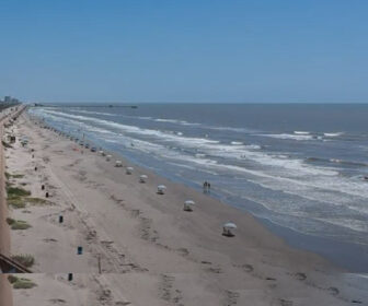 Babes Beach, Galveston Texas Webcam