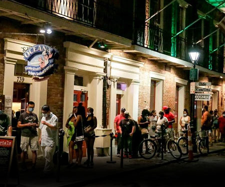 New Orleans, LA Oceana Grill Live Cam, Bourbon Street, Mardi Gras